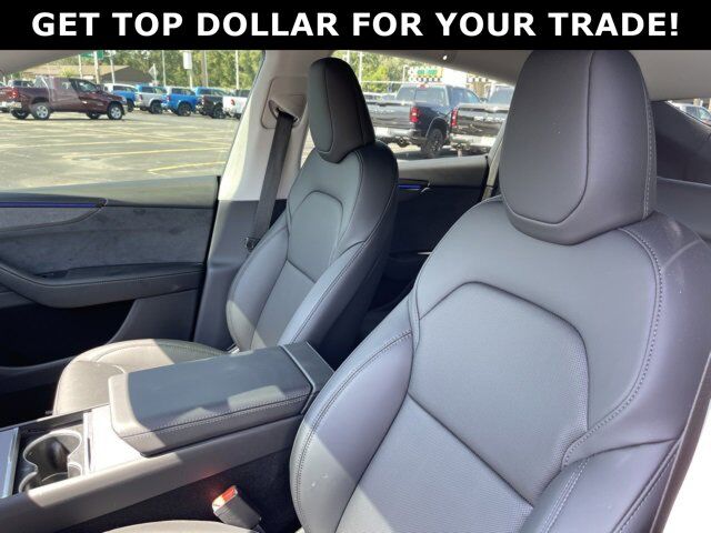 2026 Tesla Model Y Long Range AWD *Ltd Avail* ONE OWNER/SHOWROOM CONDITION Richmond Hill ON