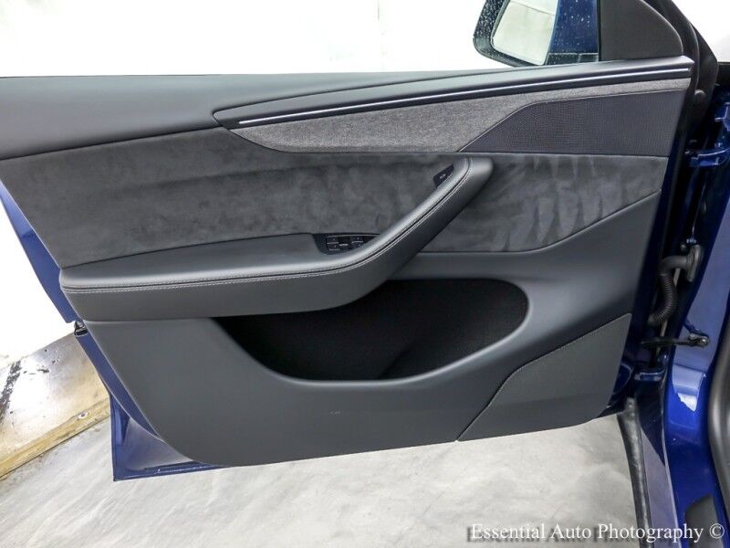 2026 Tesla Model Y Long Range FULL SELF DRIVING Willowbrook IL