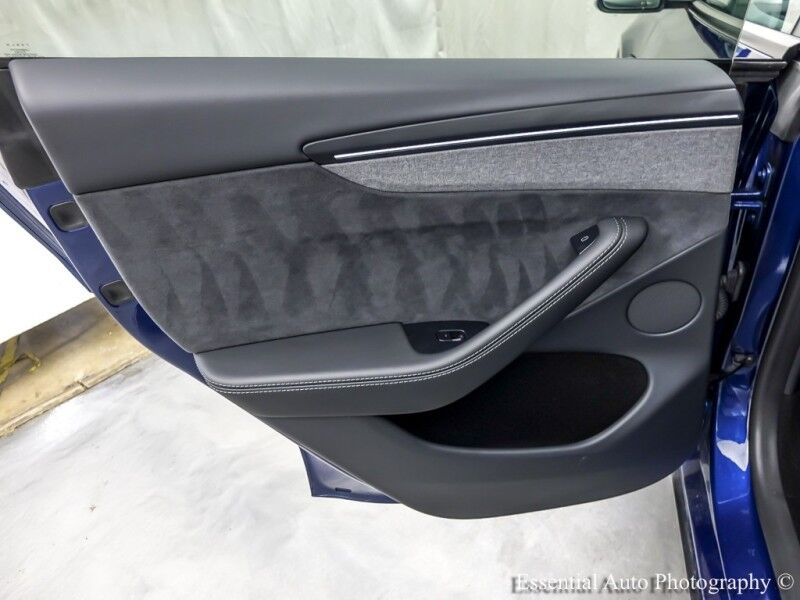 2026 Tesla Model Y Long Range FULL SELF DRIVING Willowbrook IL