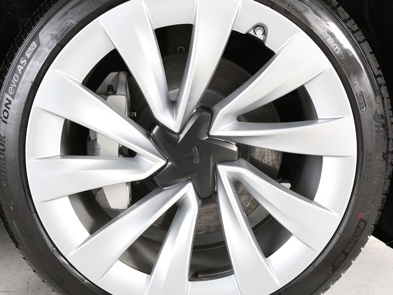 2026 Tesla Model Y Long Range Indianapolis IN