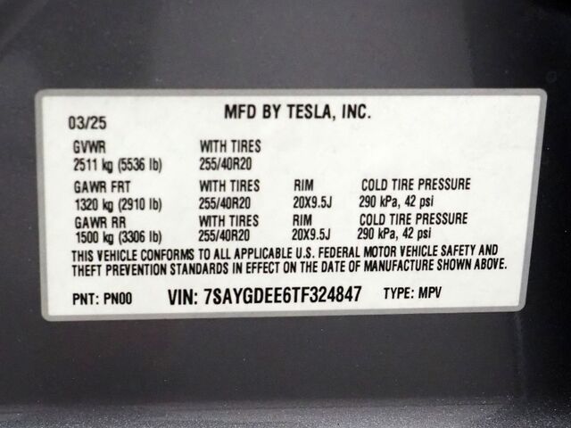 2026 Tesla Model Y Long Range Launch Series AWD *FULL SELF-DRIVING ENABLED, ACCELERATION BOOST, AUTOPILOT, NAVIGATION, SAFETY ALERTS, ADAPTIVE CRUISE, SURROUND CAMERAS, PANO GLASS ROOF, CLIMATE SEATS, HEATED STEERING, WIRELESS CHARGING Round Rock TX