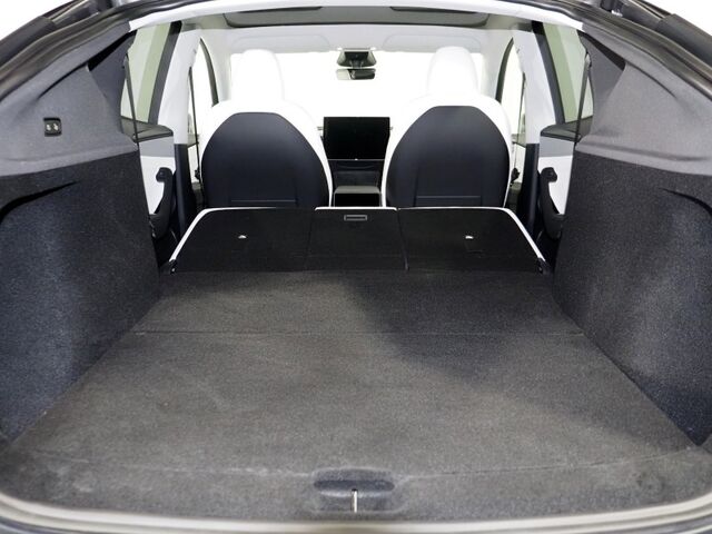 2026 Tesla Model Y Long Range Launch Series AWD *FULL SELF-DRIVING ENABLED, ACCELERATION BOOST, AUTOPILOT, NAVIGATION, SAFETY ALERTS, ADAPTIVE CRUISE, SURROUND CAMERAS, PANO GLASS ROOF, CLIMATE SEATS, HEATED STEERING, WIRELESS CHARGING Round Rock TX