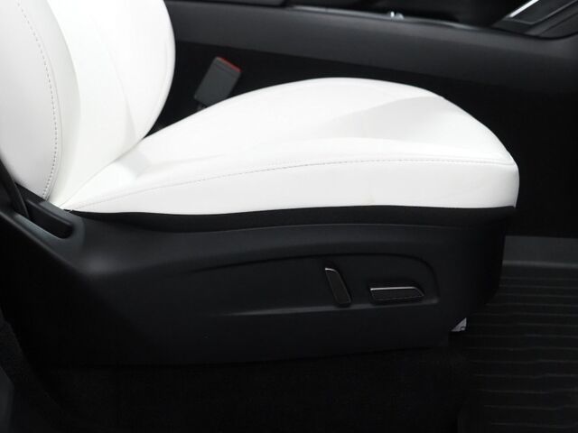 2026 Tesla Model Y Long Range Launch Series AWD *FULL SELF-DRIVING ENABLED, ACCELERATION BOOST, AUTOPILOT, NAVIGATION, SAFETY ALERTS, ADAPTIVE CRUISE, SURROUND CAMERAS, PANO GLASS ROOF, CLIMATE SEATS, HEATED STEERING, WIRELESS CHARGING Round Rock TX