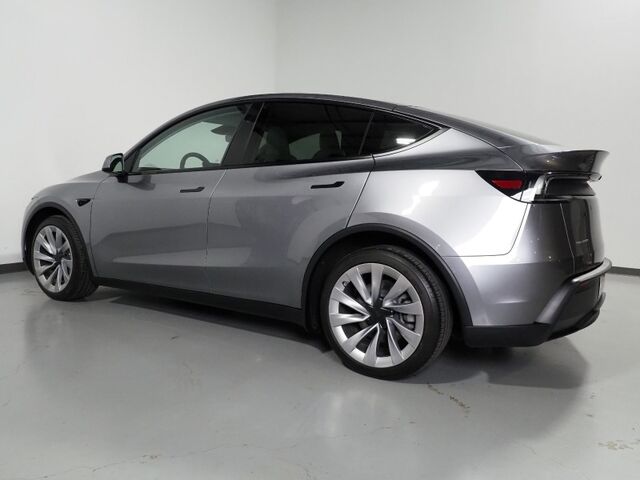 2026 Tesla Model Y Long Range Launch Series AWD *FULL SELF-DRIVING ENABLED, ACCELERATION BOOST, AUTOPILOT, NAVIGATION, SAFETY ALERTS, ADAPTIVE CRUISE, SURROUND CAMERAS, PANO GLASS ROOF, CLIMATE SEATS, HEATED STEERING, WIRELESS CHARGING Round Rock TX