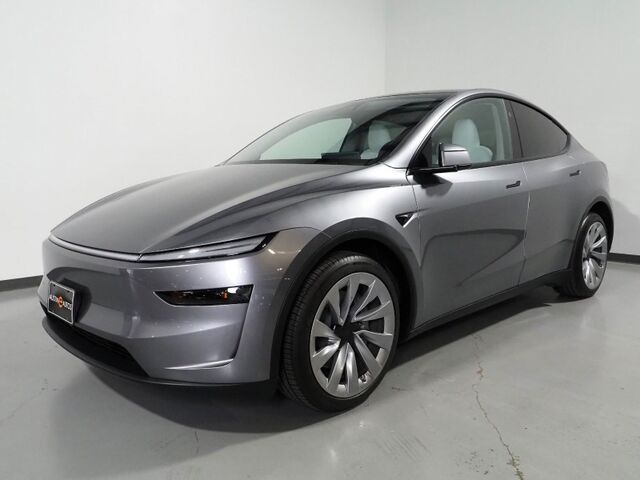 2026 Tesla Model Y Long Range Launch Series AWD *FULL SELF-DRIVING ENABLED, ACCELERATION BOOST, AUTOPILOT, NAVIGATION, SAFETY ALERTS, ADAPTIVE CRUISE, SURROUND CAMERAS, PANO GLASS ROOF, CLIMATE SEATS, HEATED STEERING, WIRELESS CHARGING Round Rock TX
