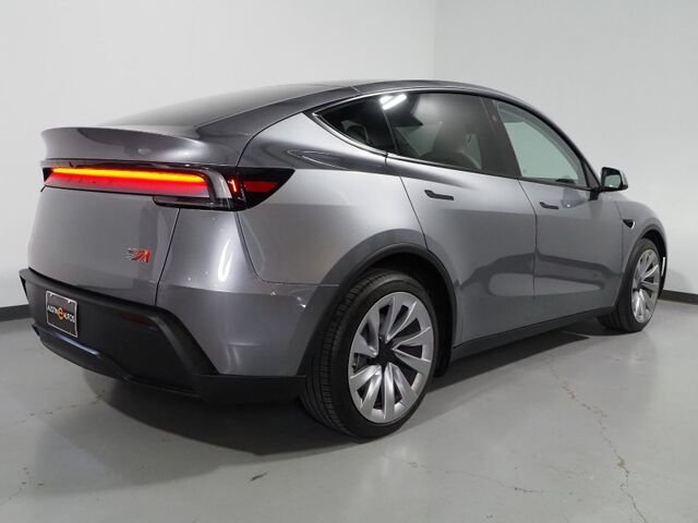 2026 Tesla Model Y Long Range Launch Series AWD *FULL SELF-DRIVING ENABLED, ACCELERATION BOOST, AUTOPILOT, NAVIGATION, SAFETY ALERTS, ADAPTIVE CRUISE, SURROUND CAMERAS, PANO GLASS ROOF, CLIMATE SEATS, HEATED STEERING, WIRELESS CHARGING Round Rock TX