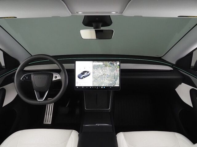2026 Tesla Model Y Long Range Launch Series AWD *FULL SELF-DRIVING ENABLED, ACCELERATION BOOST, AUTOPILOT, NAVIGATION, SAFETY ALERTS, ADAPTIVE CRUISE, SURROUND CAMERAS, PANO GLASS ROOF, CLIMATE SEATS, HEATED STEERING, WIRELESS CHARGING Round Rock TX