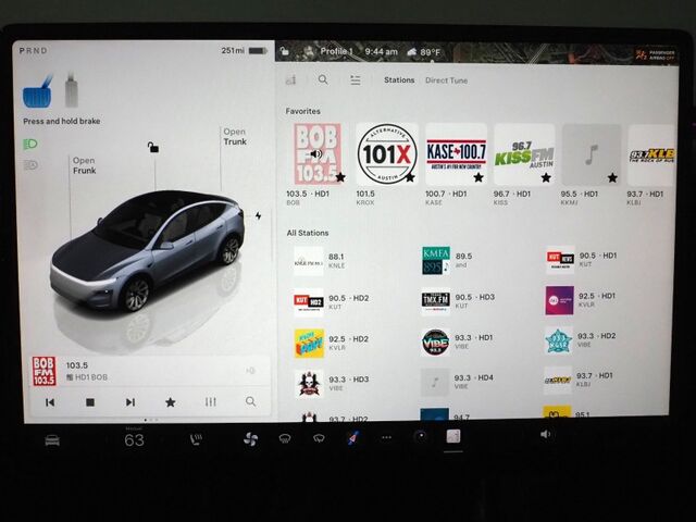 2026 Tesla Model Y Long Range Launch Series AWD *FULL SELF-DRIVING ENABLED, ACCELERATION BOOST, AUTOPILOT, NAVIGATION, SAFETY ALERTS, ADAPTIVE CRUISE, SURROUND CAMERAS, PANO GLASS ROOF, CLIMATE SEATS, HEATED STEERING, WIRELESS CHARGING Round Rock TX
