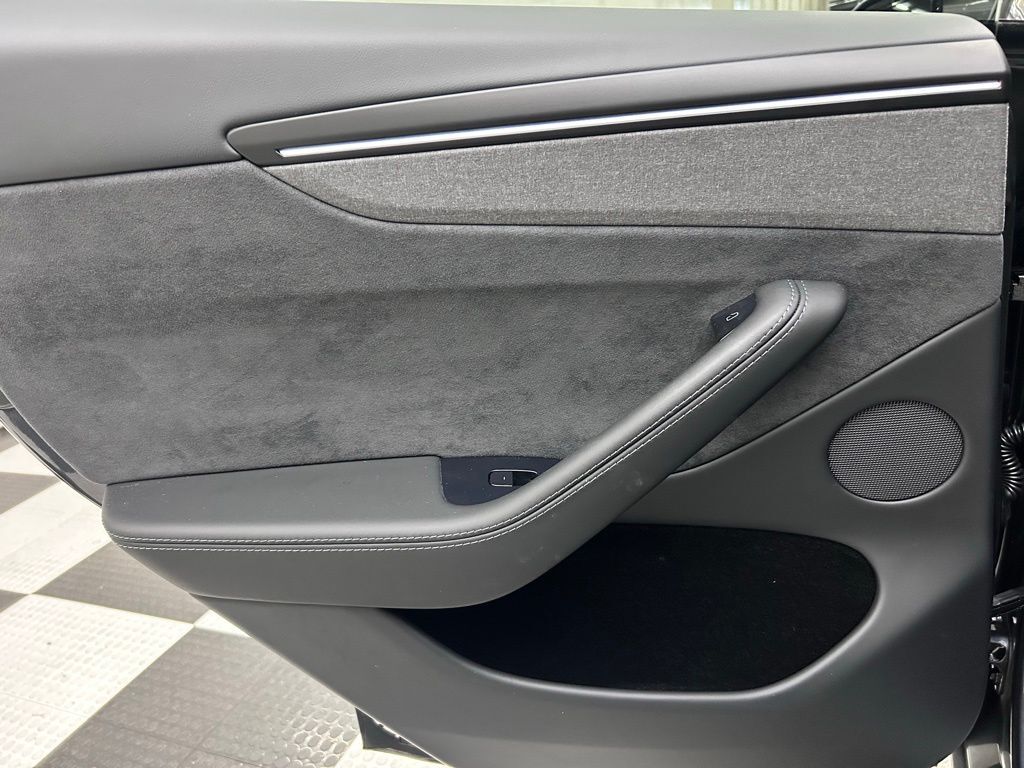 2026 Tesla Model Y Long Range Portland OR