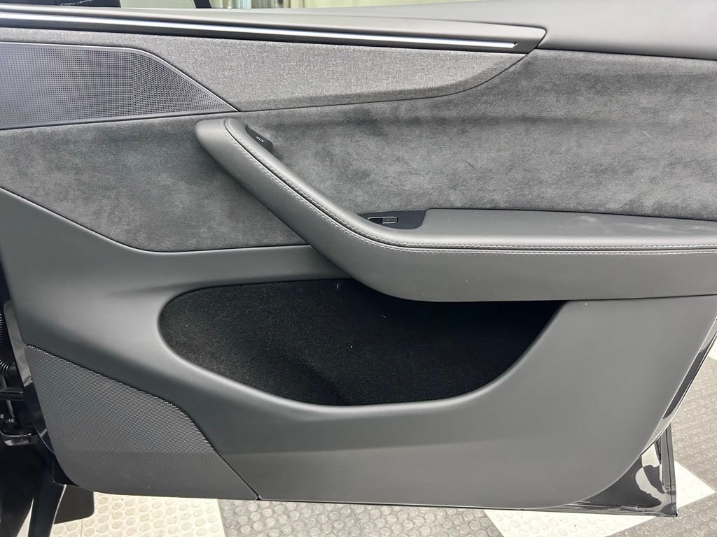 2026 Tesla Model Y Long Range Portland OR