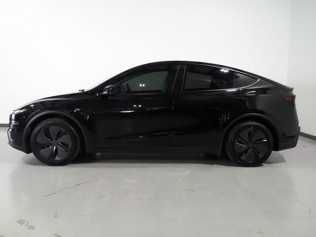 2026 Tesla Model Y Long Range RWD Juniper *AUTOPILOT, NAVIGATION, SAFETY ALERTS, ADAPTIVE CRUISE, AUTOMATIC PARKING, SURROUND CAMERAS, PANORAMA GLASS ROOF, CLIMATE SEATS, HEATED STEERING, WIRELESS CHARGING Round Rock TX