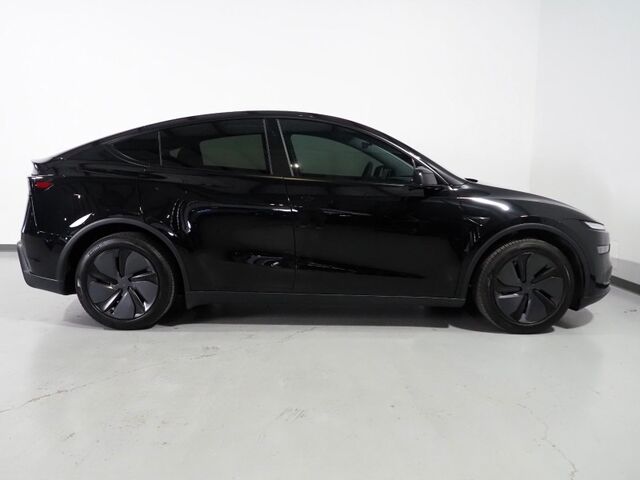 2026 Tesla Model Y Long Range RWD Juniper *AUTOPILOT, NAVIGATION, SAFETY ALERTS, ADAPTIVE CRUISE, AUTOMATIC PARKING, SURROUND CAMERAS, PANORAMA GLASS ROOF, CLIMATE SEATS, HEATED STEERING, WIRELESS CHARGING Round Rock TX