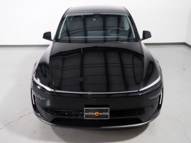 2026 Tesla Model Y Long Range RWD Juniper *AUTOPILOT, NAVIGATION, SAFETY ALERTS, ADAPTIVE CRUISE, AUTOMATIC PARKING, SURROUND CAMERAS, PANORAMA GLASS ROOF, CLIMATE SEATS, HEATED STEERING, WIRELESS CHARGING Round Rock TX