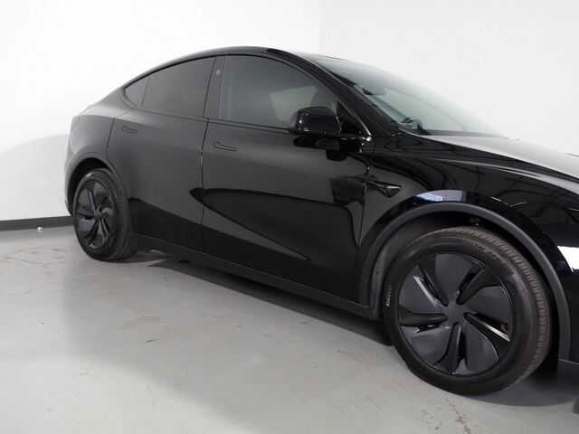 2026 Tesla Model Y Long Range RWD Juniper *AUTOPILOT, NAVIGATION, SAFETY ALERTS, ADAPTIVE CRUISE, AUTOMATIC PARKING, SURROUND CAMERAS, PANORAMA GLASS ROOF, CLIMATE SEATS, HEATED STEERING, WIRELESS CHARGING Round Rock TX