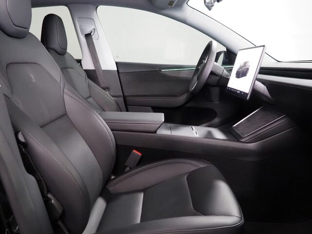2026 Tesla Model Y Long Range RWD Juniper *AUTOPILOT, NAVIGATION, SAFETY ALERTS, ADAPTIVE CRUISE, AUTOMATIC PARKING, SURROUND CAMERAS, PANORAMA GLASS ROOF, CLIMATE SEATS, HEATED STEERING, WIRELESS CHARGING Round Rock TX