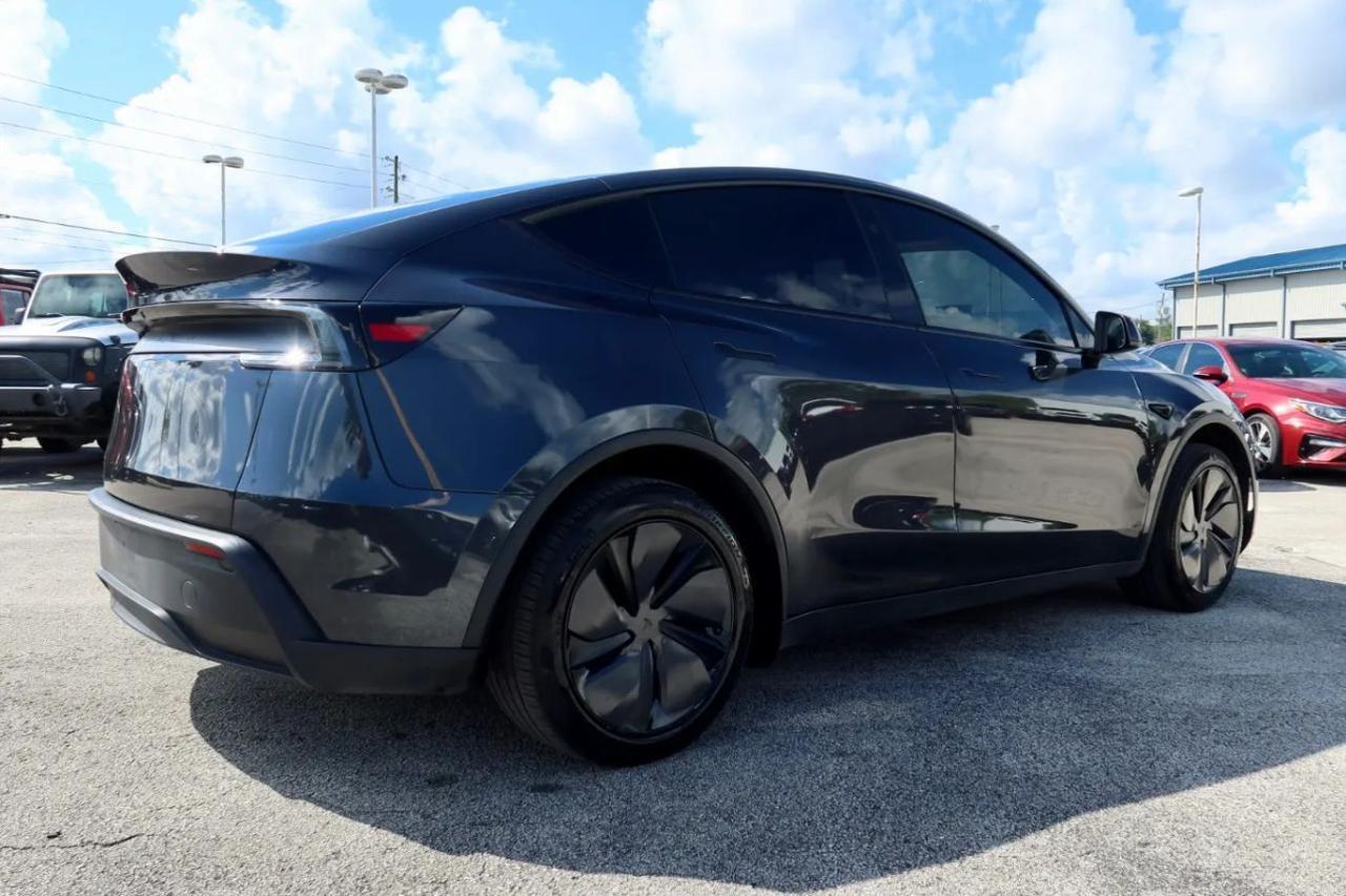 2026 Tesla Model Y Long Range Sport Utility 4D Maitland FL