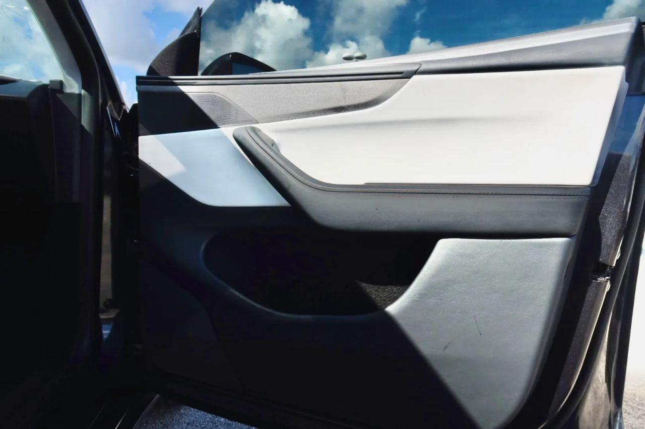 2026 Tesla Model Y Long Range Sport Utility 4D Maitland FL