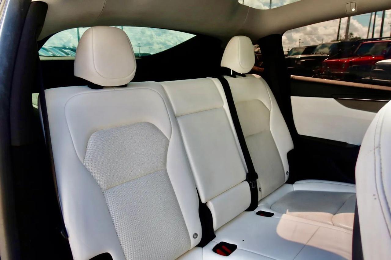 2026 Tesla Model Y Long Range Sport Utility 4D Maitland FL