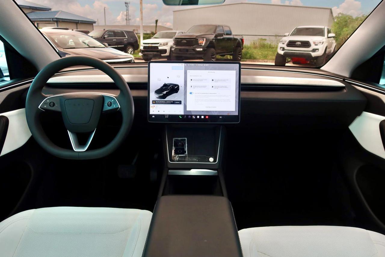 2026 Tesla Model Y Long Range Sport Utility 4D Maitland FL
