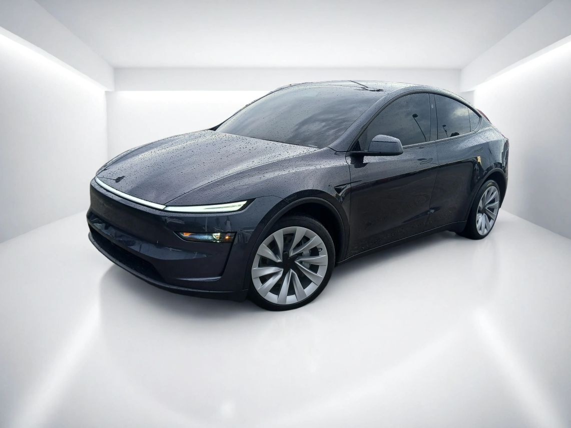 2026 Tesla Model Y Long Range Sport Utility 4D