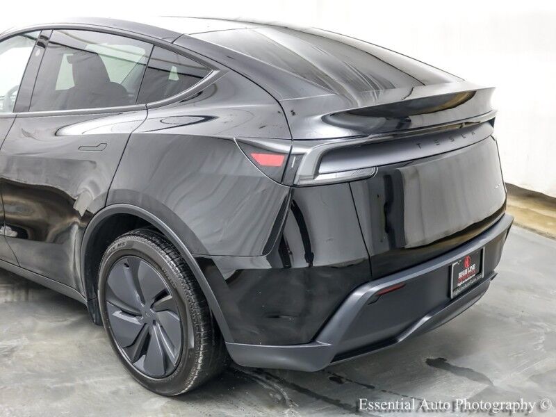 2026 Tesla Model Y Long Range Willowbrook IL