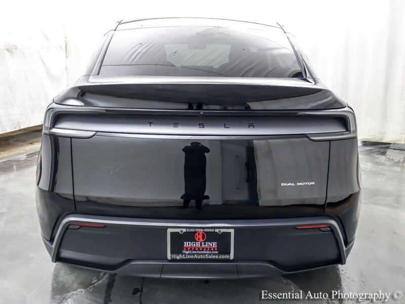 2026 Tesla Model Y Long Range Willowbrook IL