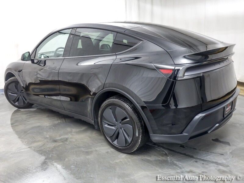 2026 Tesla Model Y Long Range Willowbrook IL