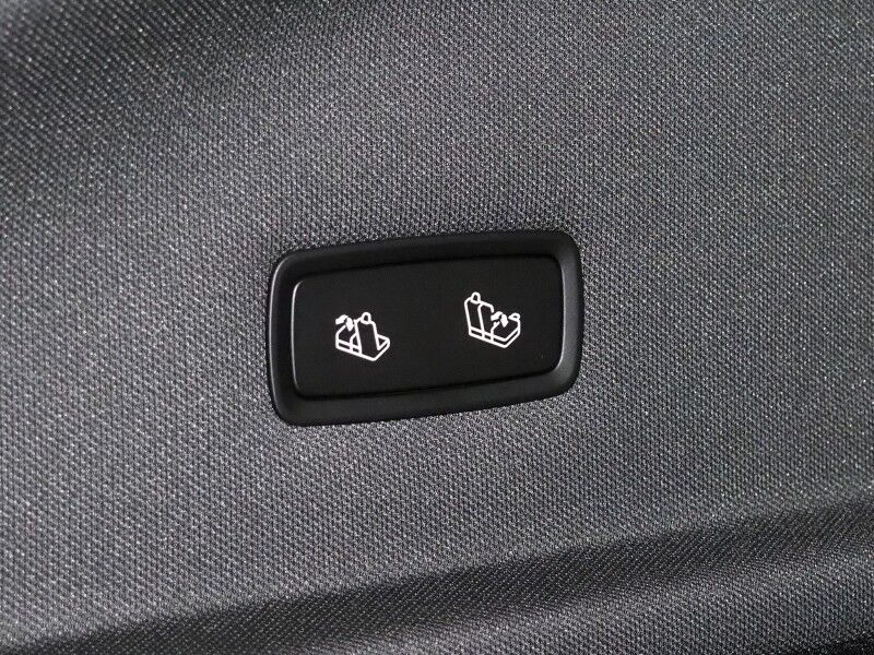 2026 Tesla Model Y Performance AWD *AUTOPILOT, NAVIGATION, SAFETY ALERTS, ADAPTIVE CRUISE, AUTOMATIC PARKING, SURROUND CAMERAS, PANORAMA GLASS ROOF, CLIMATE SEATS, HEATED STEERING, 21 INCH ARACHNID WHEELS, WIRELESS CHARGING Round Rock TX