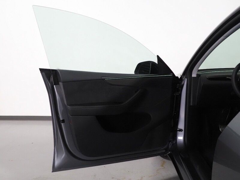 2026 Tesla Model Y Performance AWD *AUTOPILOT, NAVIGATION, SAFETY ALERTS, ADAPTIVE CRUISE, AUTOMATIC PARKING, SURROUND CAMERAS, PANORAMA GLASS ROOF, CLIMATE SEATS, HEATED STEERING, 21 INCH ARACHNID WHEELS, WIRELESS CHARGING Round Rock TX