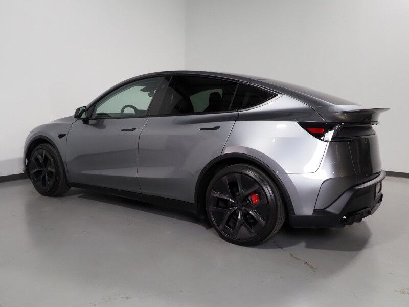 2026 Tesla Model Y Performance AWD *AUTOPILOT, NAVIGATION, SAFETY ALERTS, ADAPTIVE CRUISE, AUTOMATIC PARKING, SURROUND CAMERAS, PANORAMA GLASS ROOF, CLIMATE SEATS, HEATED STEERING, 21 INCH ARACHNID WHEELS, WIRELESS CHARGING Round Rock TX