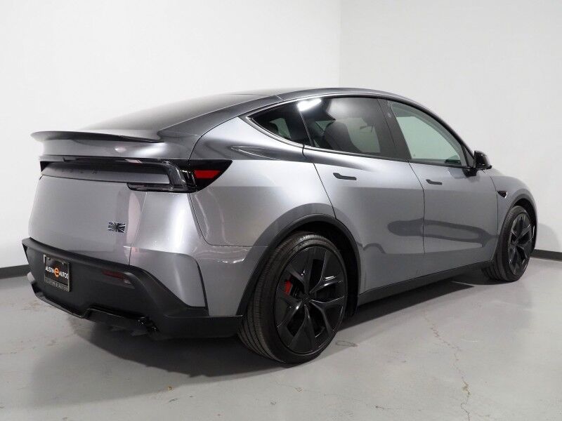 2026 Tesla Model Y Performance AWD *AUTOPILOT, NAVIGATION, SAFETY ALERTS, ADAPTIVE CRUISE, AUTOMATIC PARKING, SURROUND CAMERAS, PANORAMA GLASS ROOF, CLIMATE SEATS, HEATED STEERING, 21 INCH ARACHNID WHEELS, WIRELESS CHARGING Round Rock TX