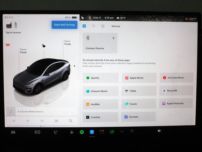 2026 Tesla Model Y Performance AWD *AUTOPILOT, NAVIGATION, SAFETY ALERTS, ADAPTIVE CRUISE, AUTOMATIC PARKING, SURROUND CAMERAS, PANORAMA GLASS ROOF, CLIMATE SEATS, HEATED STEERING, 21 INCH ARACHNID WHEELS, WIRELESS CHARGING Round Rock TX