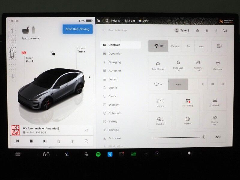 2026 Tesla Model Y Performance AWD *AUTOPILOT, NAVIGATION, SAFETY ALERTS, ADAPTIVE CRUISE, AUTOMATIC PARKING, SURROUND CAMERAS, PANORAMA GLASS ROOF, CLIMATE SEATS, HEATED STEERING, 21 INCH ARACHNID WHEELS, WIRELESS CHARGING Round Rock TX