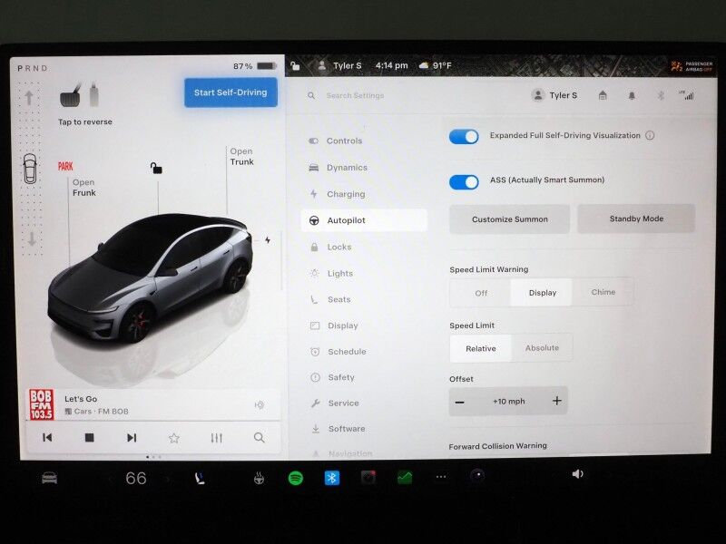 2026 Tesla Model Y Performance AWD *AUTOPILOT, NAVIGATION, SAFETY ALERTS, ADAPTIVE CRUISE, AUTOMATIC PARKING, SURROUND CAMERAS, PANORAMA GLASS ROOF, CLIMATE SEATS, HEATED STEERING, 21 INCH ARACHNID WHEELS, WIRELESS CHARGING Round Rock TX