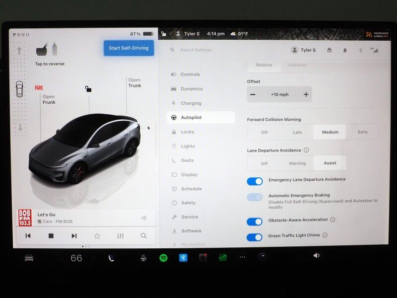 2026 Tesla Model Y Performance AWD *AUTOPILOT, NAVIGATION, SAFETY ALERTS, ADAPTIVE CRUISE, AUTOMATIC PARKING, SURROUND CAMERAS, PANORAMA GLASS ROOF, CLIMATE SEATS, HEATED STEERING, 21 INCH ARACHNID WHEELS, WIRELESS CHARGING Round Rock TX