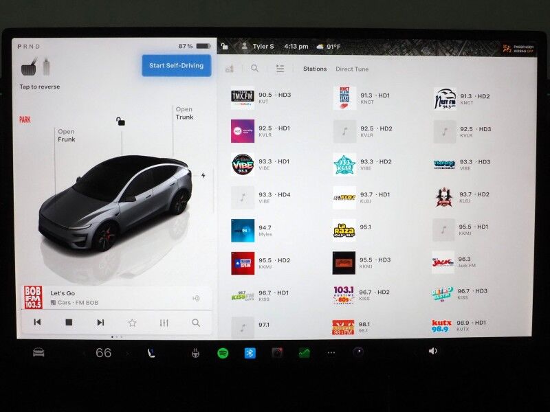 2026 Tesla Model Y Performance AWD *AUTOPILOT, NAVIGATION, SAFETY ALERTS, ADAPTIVE CRUISE, AUTOMATIC PARKING, SURROUND CAMERAS, PANORAMA GLASS ROOF, CLIMATE SEATS, HEATED STEERING, 21 INCH ARACHNID WHEELS, WIRELESS CHARGING Round Rock TX