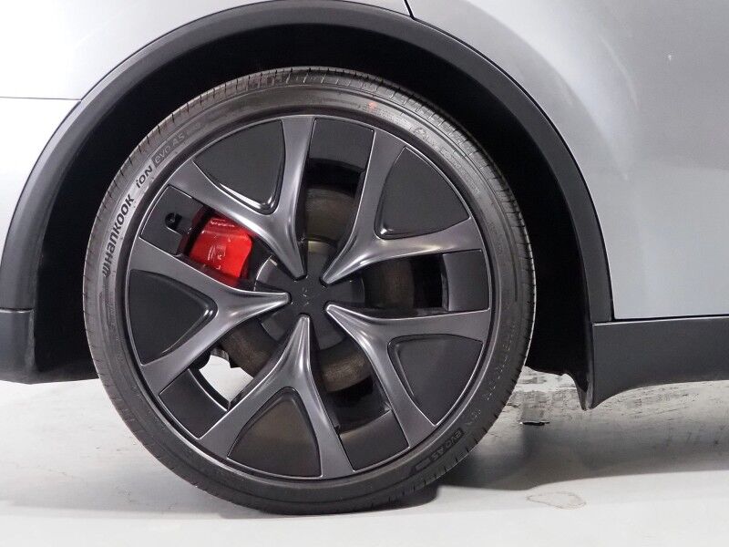 2026 Tesla Model Y Performance AWD *AUTOPILOT, NAVIGATION, SAFETY ALERTS, ADAPTIVE CRUISE, AUTOMATIC PARKING, SURROUND CAMERAS, PANORAMA GLASS ROOF, CLIMATE SEATS, HEATED STEERING, 21 INCH ARACHNID WHEELS, WIRELESS CHARGING Round Rock TX