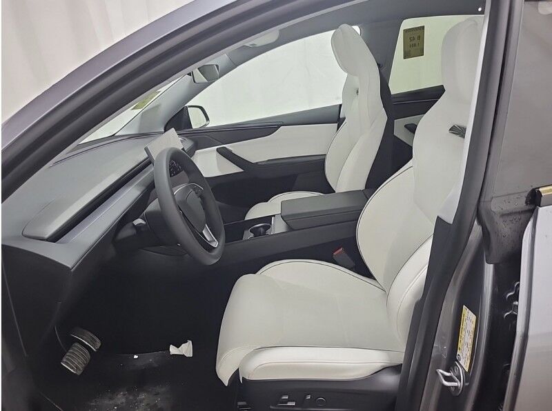 2026 Tesla Model Y Performance Willowbrook IL