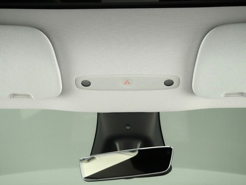 2026 Tesla Model Y Premium AWD *AUTOPILOT, NAVIGATION, SAFETY ALERTS, ADAPTIVE CRUISE, AUTOMATIC PARKING, SURROUND CAMERAS, PANORAMA GLASS ROOF, CLIMATE SEATS, HEATED STEERING, WIRELESS CHARGING Round Rock TX