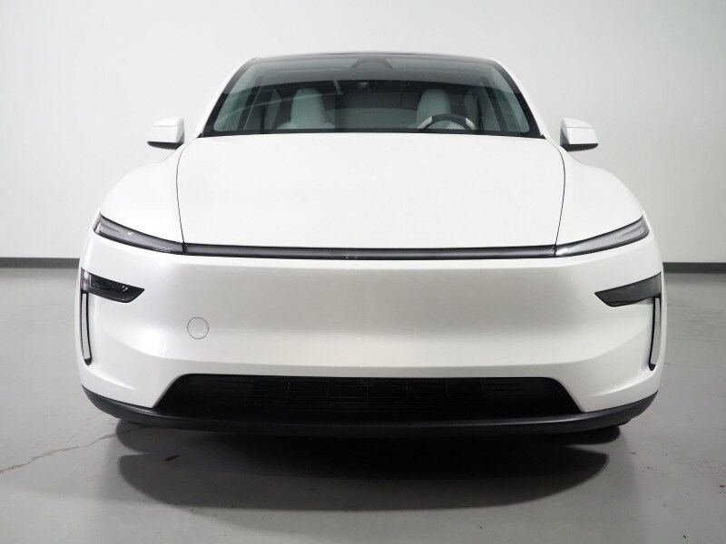 2026 Tesla Model Y Premium AWD *AUTOPILOT, NAVIGATION, SAFETY ALERTS, ADAPTIVE CRUISE, AUTOMATIC PARKING, SURROUND CAMERAS, PANORAMA GLASS ROOF, CLIMATE SEATS, HEATED STEERING, WIRELESS CHARGING Round Rock TX