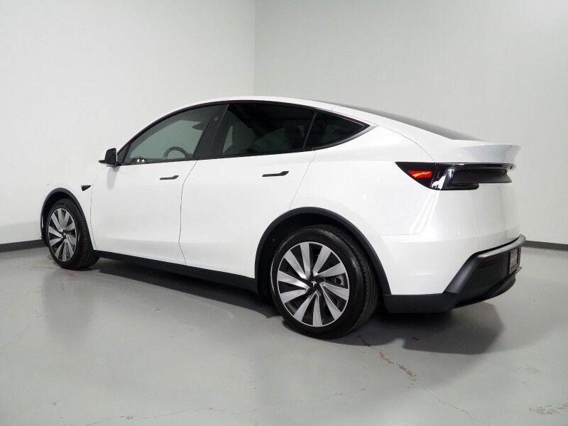 2026 Tesla Model Y Premium AWD *AUTOPILOT, NAVIGATION, SAFETY ALERTS, ADAPTIVE CRUISE, AUTOMATIC PARKING, SURROUND CAMERAS, PANORAMA GLASS ROOF, CLIMATE SEATS, HEATED STEERING, WIRELESS CHARGING Round Rock TX