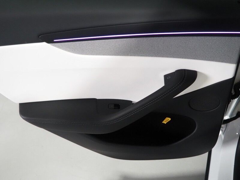 2026 Tesla Model Y Premium AWD *AUTOPILOT, NAVIGATION, SAFETY ALERTS, ADAPTIVE CRUISE, AUTOMATIC PARKING, SURROUND CAMERAS, PANORAMA GLASS ROOF, CLIMATE SEATS, HEATED STEERING, WIRELESS CHARGING Round Rock TX