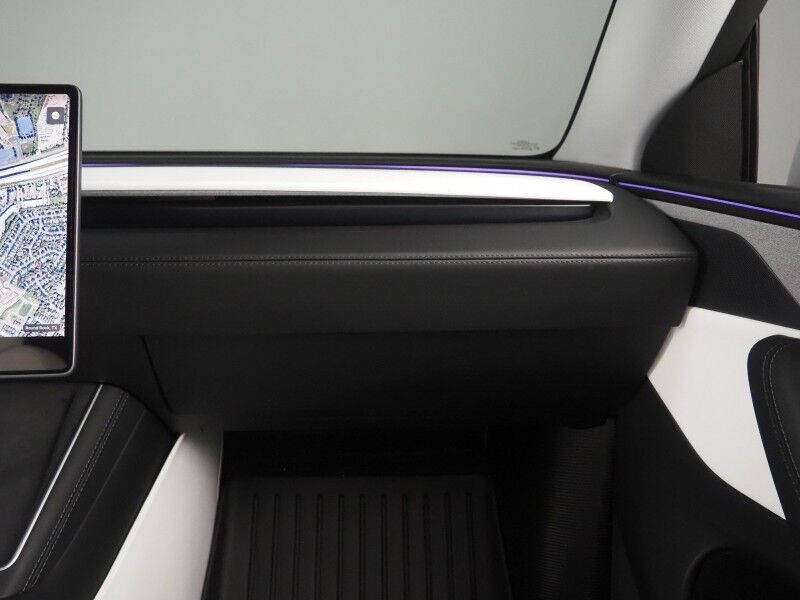 2026 Tesla Model Y Premium AWD *AUTOPILOT, NAVIGATION, SAFETY ALERTS, ADAPTIVE CRUISE, AUTOMATIC PARKING, SURROUND CAMERAS, PANORAMA GLASS ROOF, CLIMATE SEATS, HEATED STEERING, WIRELESS CHARGING Round Rock TX