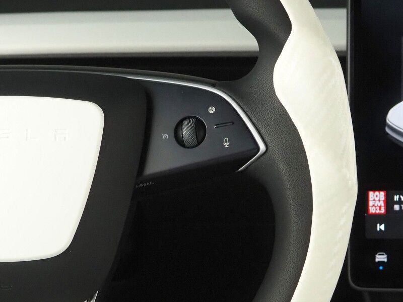 2026 Tesla Model Y Premium AWD *AUTOPILOT, NAVIGATION, SAFETY ALERTS, ADAPTIVE CRUISE, AUTOMATIC PARKING, SURROUND CAMERAS, PANORAMA GLASS ROOF, CLIMATE SEATS, HEATED STEERING, WIRELESS CHARGING Round Rock TX