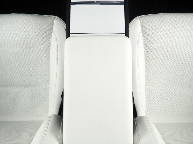 2026 Tesla Model Y Premium AWD *AUTOPILOT, NAVIGATION, SAFETY ALERTS, ADAPTIVE CRUISE, AUTOMATIC PARKING, SURROUND CAMERAS, PANORAMA GLASS ROOF, CLIMATE SEATS, HEATED STEERING, WIRELESS CHARGING Round Rock TX