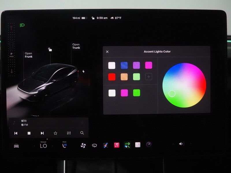 2026 Tesla Model Y Premium AWD *TRAFFIC AWARE CRUISE CONTROL, NAVIGATION, SAFETY ALERTS, AUTOMATIC PARKING, SURROUND CAMERAS, PANORAMA GLASS ROOF, CLIMATE SEATS, HEATED STEERING, WIRELESS CHARGING Round Rock TX