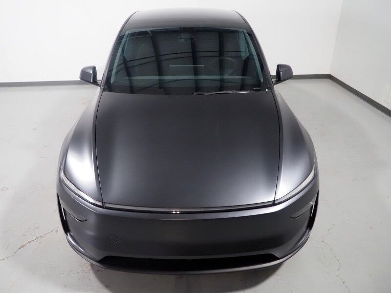2026 Tesla Model Y Premium AWD *TRAFFIC AWARE CRUISE CONTROL, NAVIGATION, SAFETY ALERTS, AUTOMATIC PARKING, SURROUND CAMERAS, PANORAMA GLASS ROOF, CLIMATE SEATS, HEATED STEERING, WIRELESS CHARGING Round Rock TX