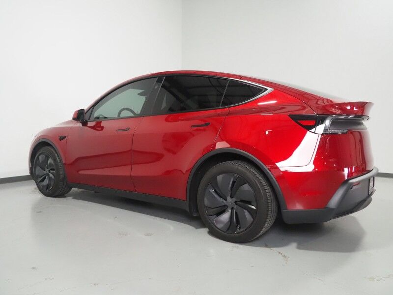 2026 Tesla Model Y Premium AWD *TRAFFIC AWARE CRUISE CONTROL, NAVIGATION, SAFETY ALERTS, AUTOMATIC PARKING, SURROUND CAMERAS, PANORAMA GLASS ROOF, CLIMATE SEATS, HEATED STEERING, WIRELESS CHARGING Round Rock TX