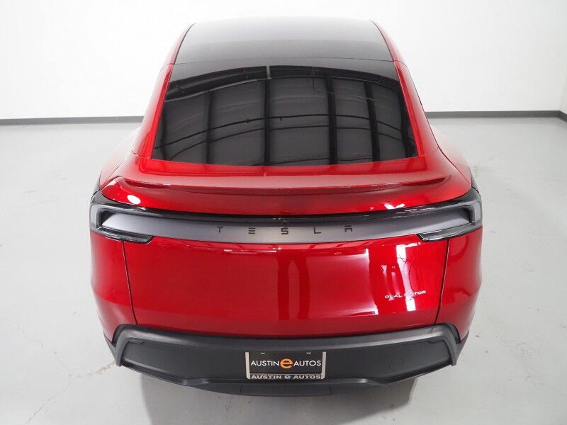 2026 Tesla Model Y Premium AWD *TRAFFIC AWARE CRUISE CONTROL, NAVIGATION, SAFETY ALERTS, AUTOMATIC PARKING, SURROUND CAMERAS, PANORAMA GLASS ROOF, CLIMATE SEATS, HEATED STEERING, WIRELESS CHARGING Round Rock TX