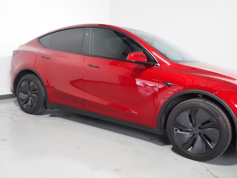 2026 Tesla Model Y Premium AWD *TRAFFIC AWARE CRUISE CONTROL, NAVIGATION, SAFETY ALERTS, AUTOMATIC PARKING, SURROUND CAMERAS, PANORAMA GLASS ROOF, CLIMATE SEATS, HEATED STEERING, WIRELESS CHARGING Round Rock TX